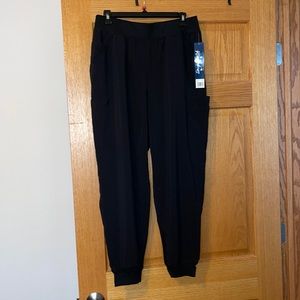 Easy stretch by Buttersoft scrubs